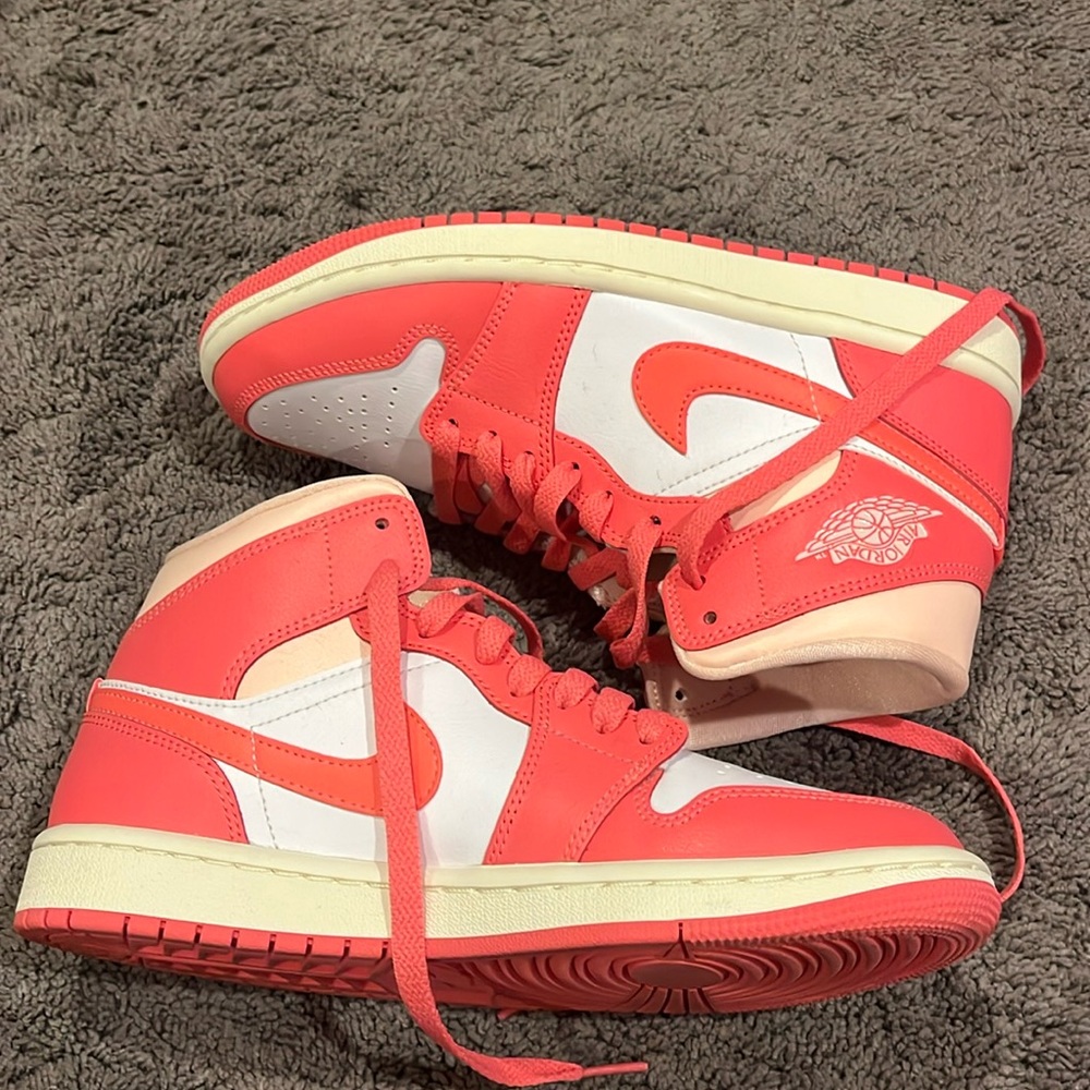 Pink air jordans